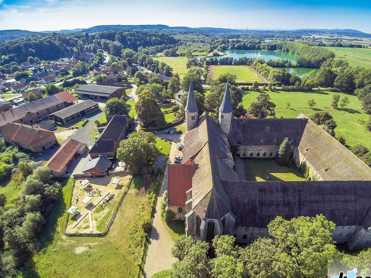 Hotel Am Kloster - Domaene Moellenbeck Rinteln Eksteriør bilde